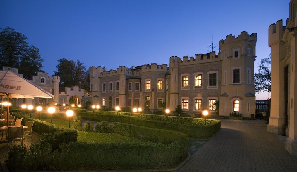 Hotel Stekl Hluboka nad Vltavou Exterior photo